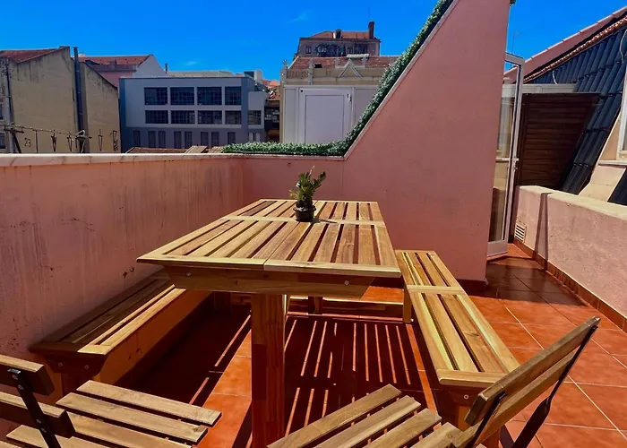 With Terrasse - 3 Bedroom, 3 Bathroom Triplex
