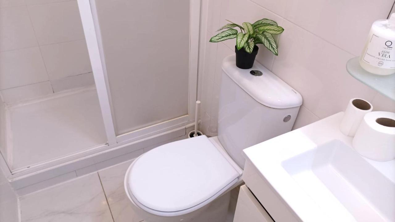 With Terrasse - 3 Bedroom, 3 Bathroom Triplex Appartamento Lisbona
